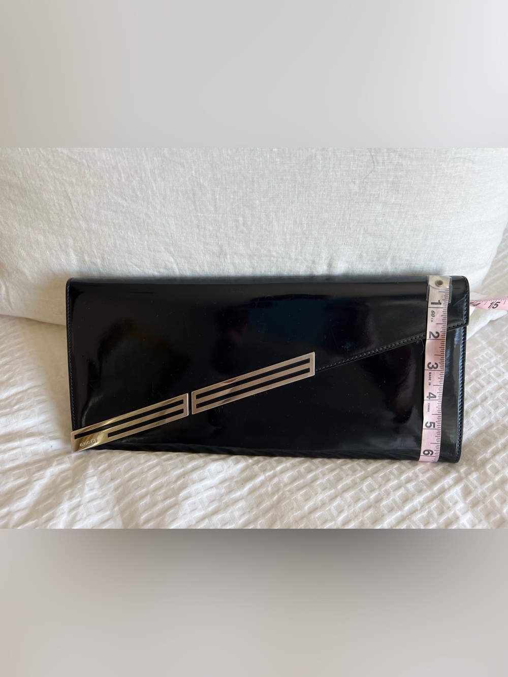 Vintage Gucci Black Patent Clutch with Silver Bar Accent - Picture 6 of 9